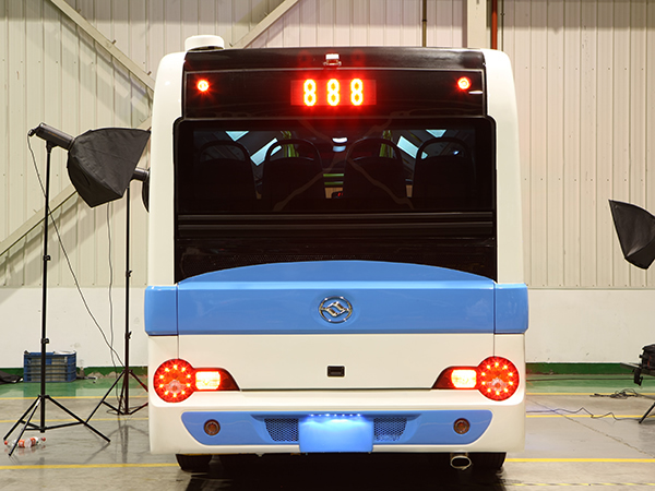 Bus électrique 8m DD6821EV 